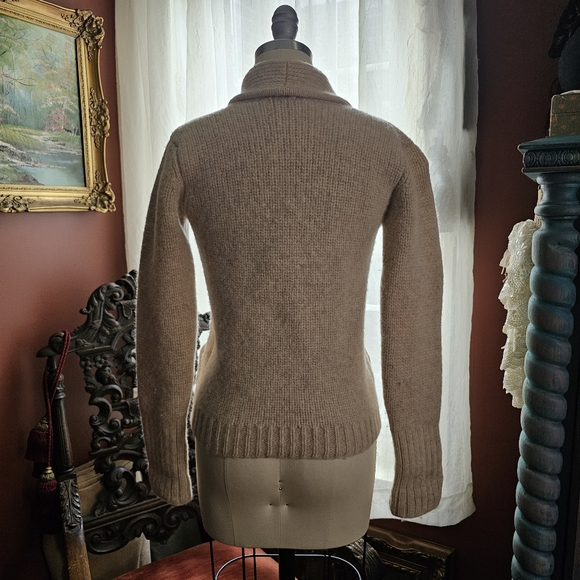 Vintage Wool - Picture 3 of 7